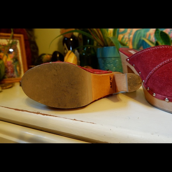 Steve Madden Heeled Clogs - Picture 3 of 6